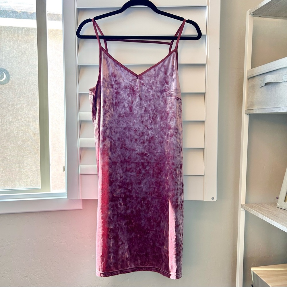 Roxy Velvet Camisole Dress | Size L in Blush Berry Maroon Color | Crushed Velvet